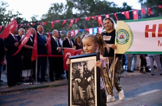 Siyah İnci İçin Görkemli Festival Başladı